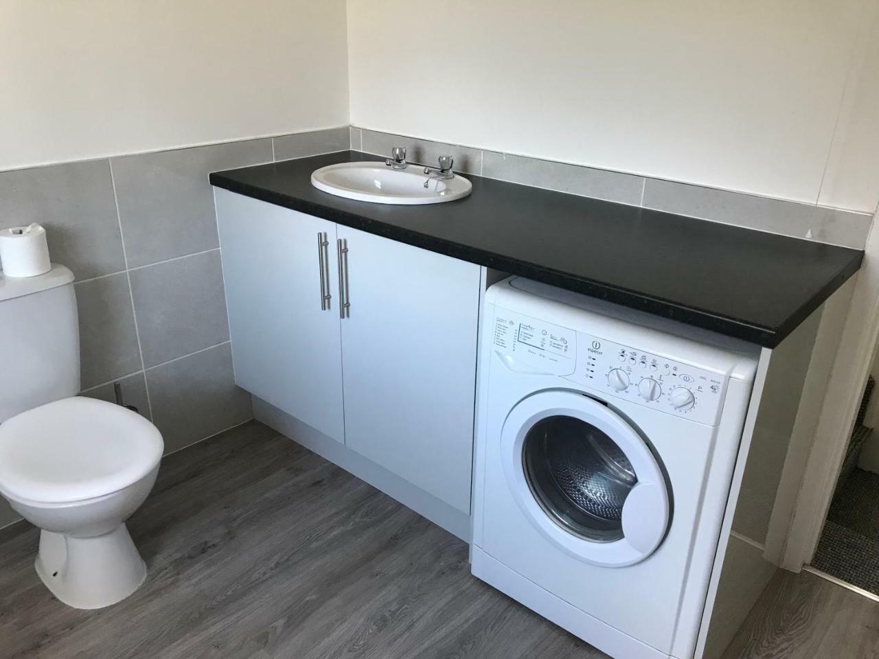 Platform Port Area Apartment 2 With Free Street Parking Kingston upon Hull Exterior foto