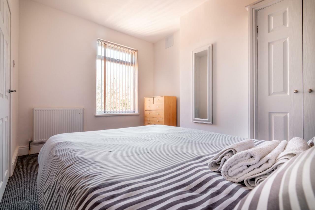 Platform Port Area Apartment 2 With Free Street Parking Kingston upon Hull Exterior foto